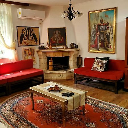 Unique Traditional House, Hosted By J&G Tirana Kültér fotó