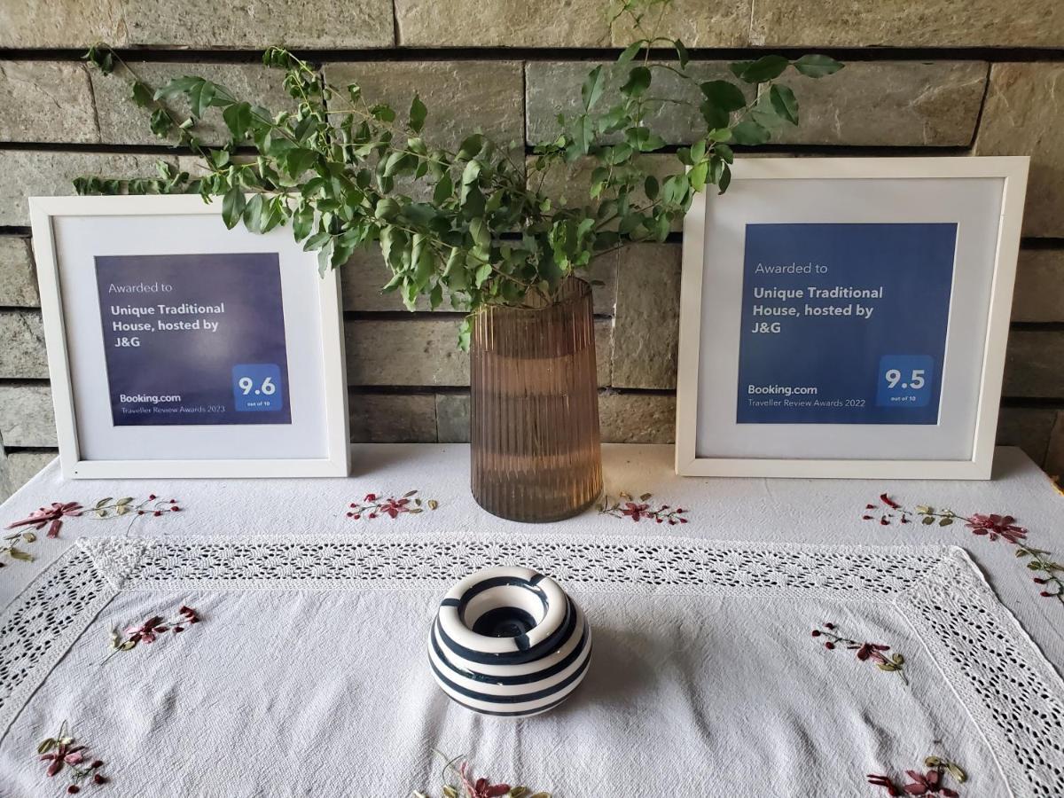 Unique Traditional House, Hosted By J&G Tirana Kültér fotó